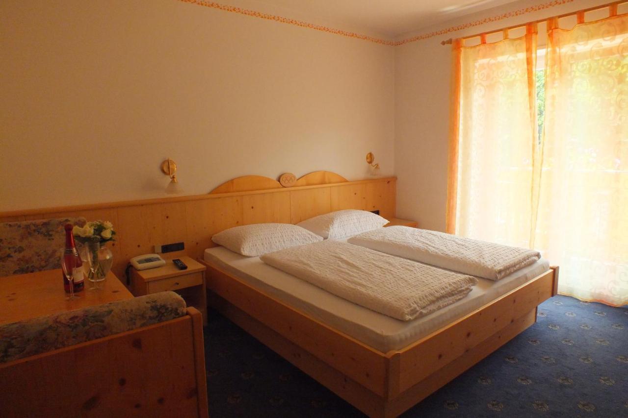 Hotel Residence Olympia Sarentino Стая снимка